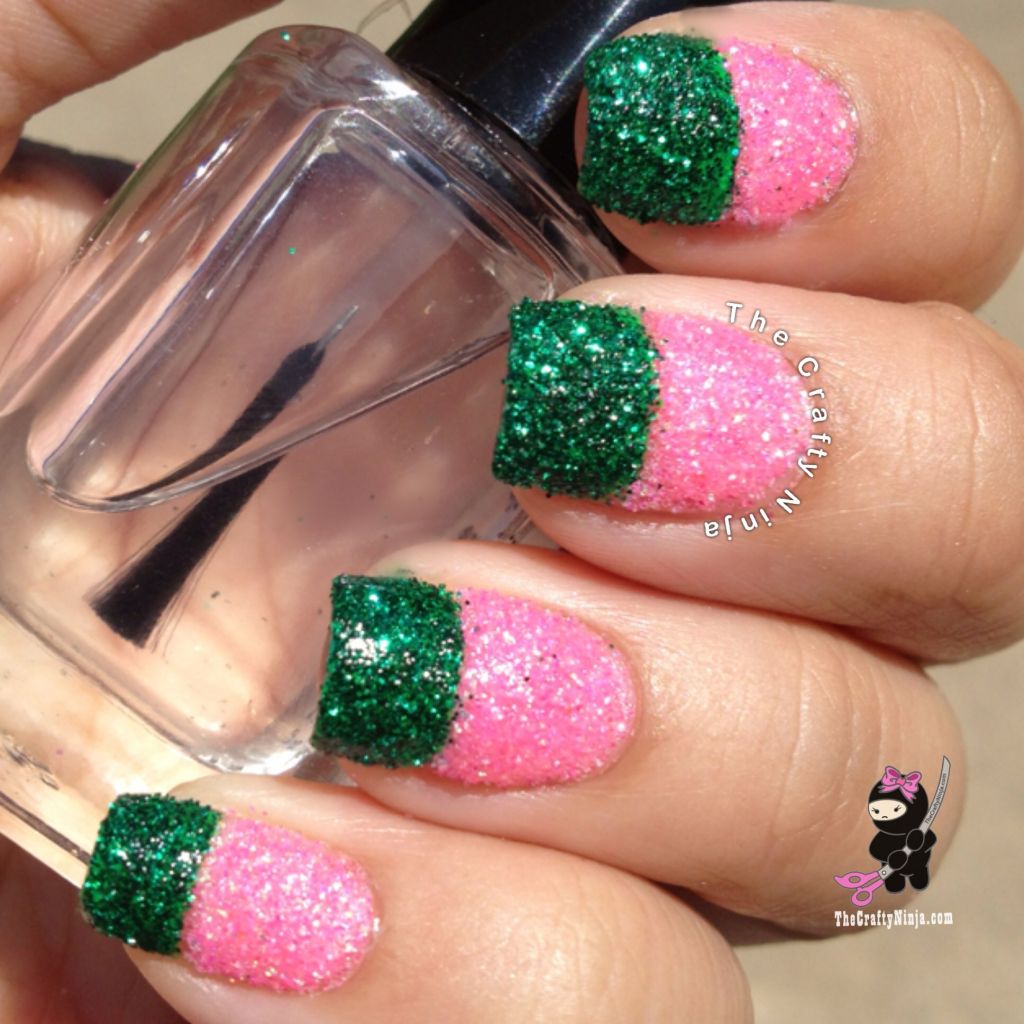 Winstonia Glitter Dipped Nails | The Crafty Ninja